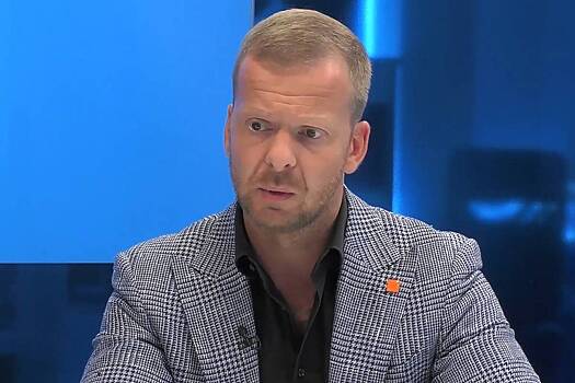 В Латвии депутата выгнали с заседания за фразу на русском языке