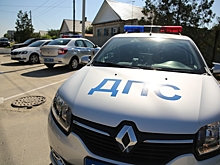В Палласовском районе полицейские прострелили колеса машины нарушителя