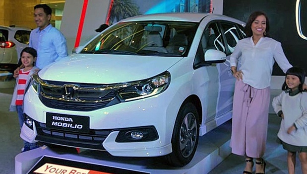 В Индонезии презентовали модернизированного компактвэна Honda Mobilio