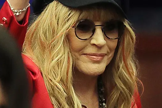 Оценена стоимость перелета Пугачевой из Израиля в Россию