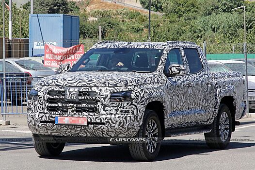 Новые фото прототипа Mitsubishi L200 следующего поколения. Пикап 2024 модельного года получит более традиционную внешность.