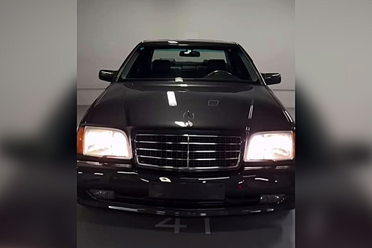 Девушка Тимати показала новую ретро машину рэпера