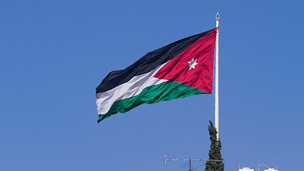 СМИ: в Иордании арестованы экс-советник короля и член его семьи