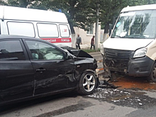 В ДТП в Приокском пострадали четыре человека