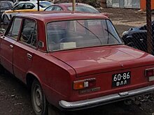 Выжившие из СССР: 10 старых автомобилей на черных номерах
