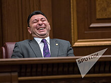 Шармазанов высмеял Пашиняна