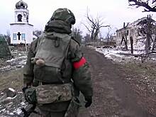 Жена участника СВО пожаловалась на включающего каждое утро траурный марш соседа
