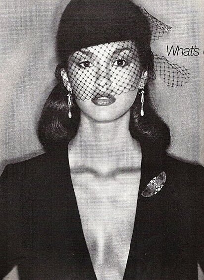 Чтобы вы сразу поняли, насколько самоуверенной и амбициозной была Дженис, уточним, что титул «первой в мире супермодели» она присвоила себе сама. Возможно, именно нелегкая жизнь заставила будущую красотку выработать несокрушимый характер и уверенность в собственных силах. 