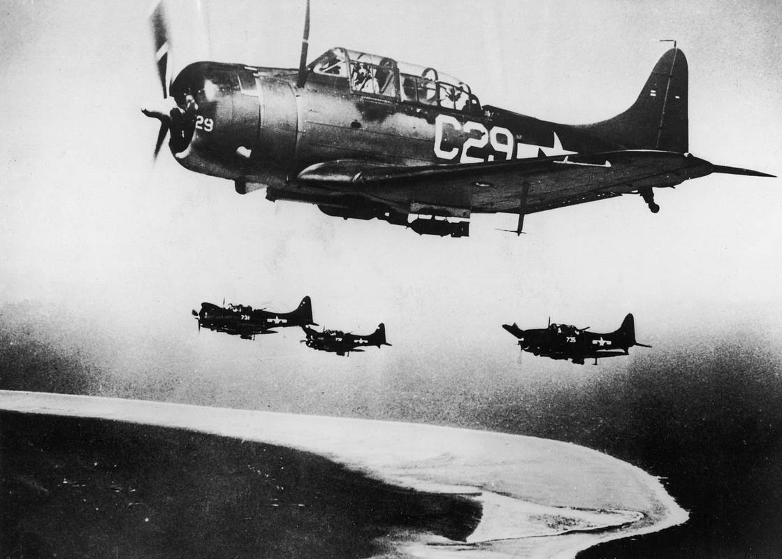 В джунглях нашли пропавший 80 лет назад самолет времен Второй мировой войны