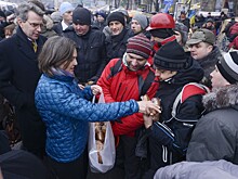 Нуланд объяснила раздачу "печенек Госдепа"