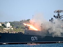 "Суздалец" и "Муромец" провели учения в Черном море