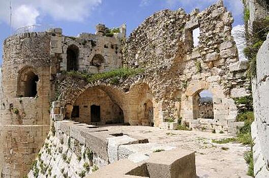 В древнем замке в провинции Хомс нашли тайную комнату
