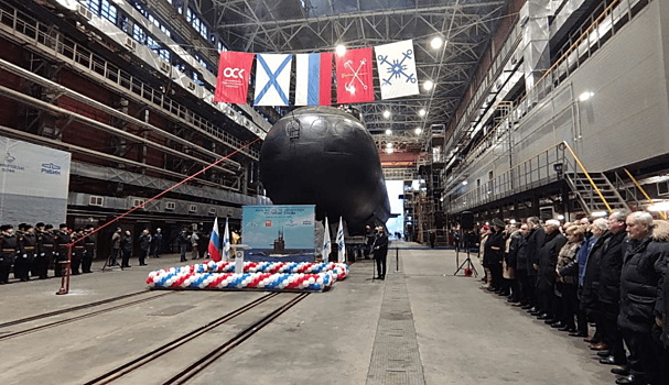 Новая лодка «Великие Луки» 677 проекта спущена на воду