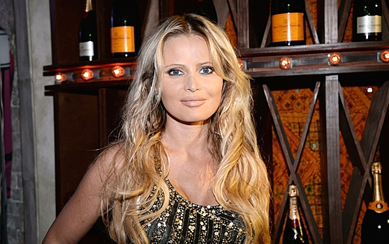 «Сначала я была ей благодарна, но потом мне стало страшно»: Дана Борисова обвинила маму в своей зависимости