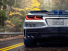 В гибридный Chevrolet Corvette зашили режим бернаута