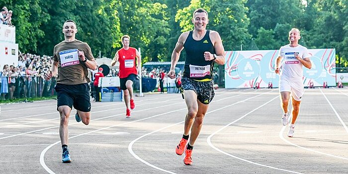 Олимпийский чемпион по лыжным гонкам Легков заявлен на соревнования по триатлону