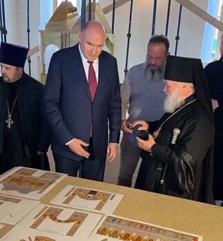 Евгений Солнцев посетил Свято-Троицкий собор в Бузулуке