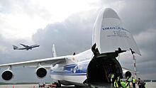Застрявший в Канаде российский самолет заплатил миллионы рублей за парковку