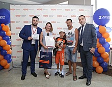 Уфимский аэропорт наградил двухмиллионного пассажира бесплатным перелётом