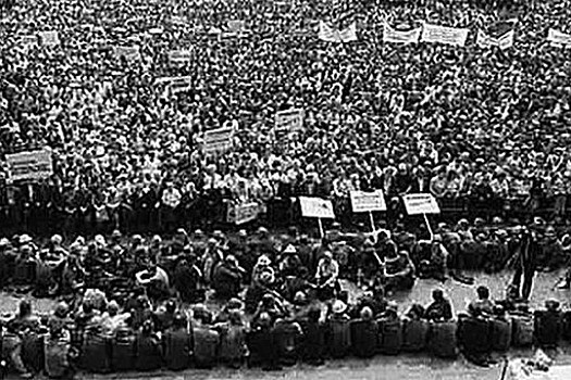 60 лет назад были расстреляны протестующие в Новочеркасске, требовавшие снижения цен