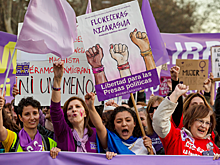 Испанские феминистки — о борьбе против сексизма и отказе быть домашней прислугой