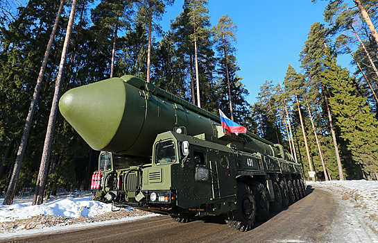 Расчеты баллистических ракет подняты по тревоге