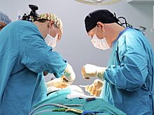 Тюменские врачи экстренно помогли пациенту с редкой формой грыжи