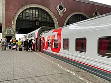 Задержка в два часа: из-за наледи на проводах поезд Москва-Тольятти встал в поле