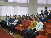 Молодые полицейские округа пообщались с руководством УВД по ЮВАО