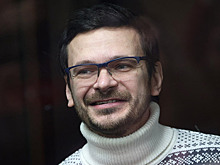 Суд приговорил Илью Яшина к 8,5 года колонии общего режима по делу о фейках про российскую армию