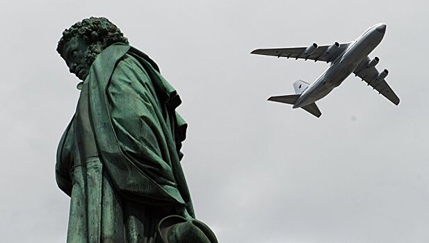 Киев угрожает запретить российским «Русланам» летать за границу