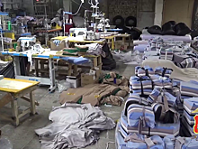 На территории фарфорового завода в Московской области полицейскими пресечена деятельность нелегального швейного цеха