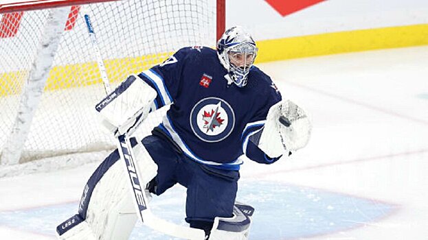 Хеллибак – главный претендент на приз лучшему вратарю сезона по версии сайта НХЛ, Бобровский – 3-й, Шестеркин – 5-й