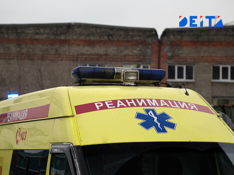 Сбил пешехода и врезался в КАМАЗ: серьёзное ДТП произошло в Уссурийске