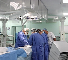 Челябинские хирурги провели операцию годовалому ребенку, который родился с "порванным" пищеводом