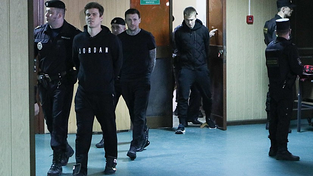 Пак не намерен требовать компенсации у Кокорина и Мамаева