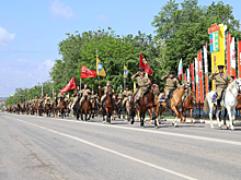 Глава Калмыкии Бату Хасиков почтил память воинов 110-й Отдельной Калмыцкой кавалерийской дивизии, оборонявших Дон в годы ВОВ