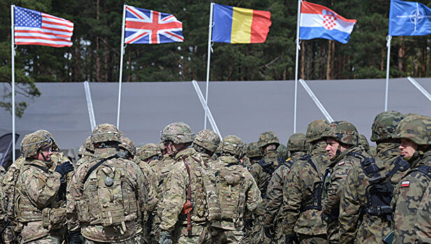 Белоруссия пообещала отслеживать действия НАТО у границ