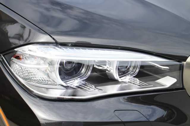 Омич отправился за машиной во Владивосток и лишился почти 3 млн рублей