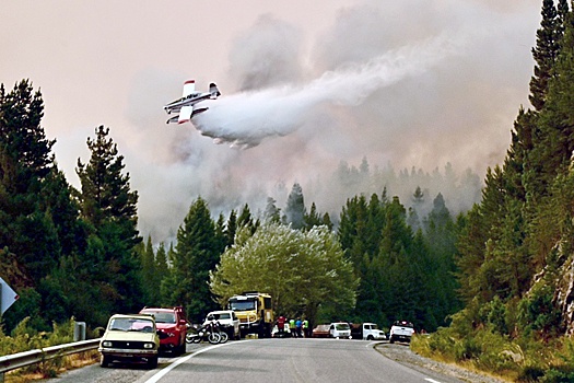 Из-за мощных лесных пожаров в Аргентине эвакуировано более 3 тысяч туристов