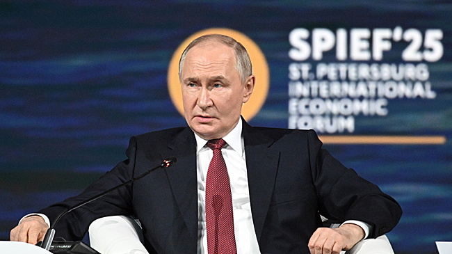 Путин примет участие в Совете глав стран СНГ