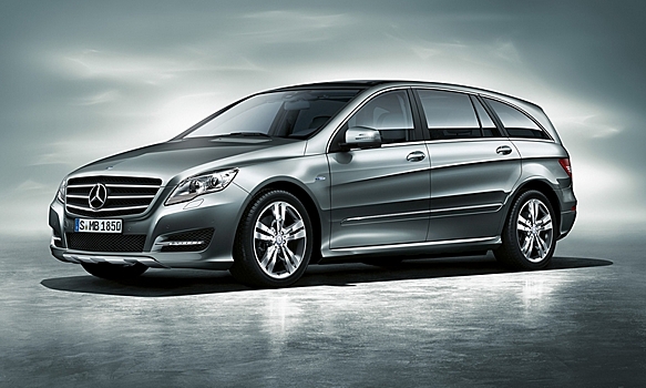 Производитель Humvee будет выпускать Mercedes-Benz R-Class