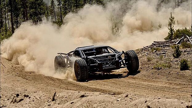 Посмотрите как супербагги на базе Lamborghini Huracan провалил первые испытания бездорожьем