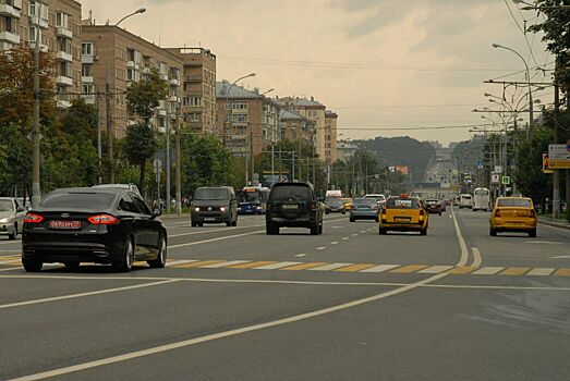 В Волжском сбили 18-летнего парня