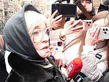 Изменившаяся Вера Алентова пришла проститься с Голубкиной