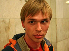 Из больницы Голунова привезли в суд