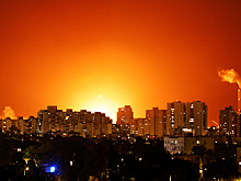 В Турции загорелось шоссе после взрыва на нефтепроводе