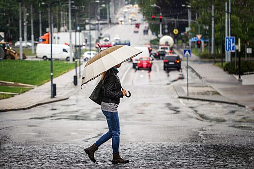 Синоптик рассказала, какие регионы России в ближайшие дни накроют дожди