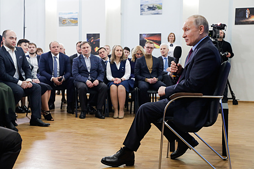 «Настала пора государственной поддержки популяризации науки»: что Путин ответил научному редактору Indicator.Ru