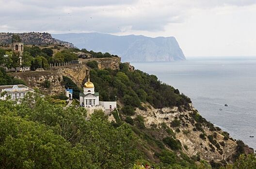 Украинцев через три месяца лишат земли в Крыму